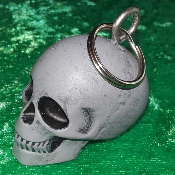 Skull #1 key ring - stone/black