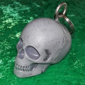 Skull #1 key ring - stone/grey